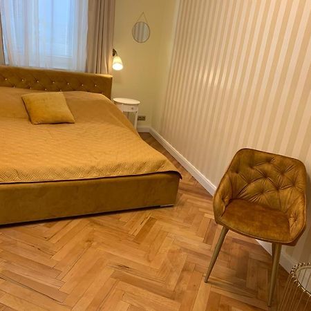 New Oldtown Apartment Near St Martin Cathedral, Ac, Balcony Pressburg Exterior foto